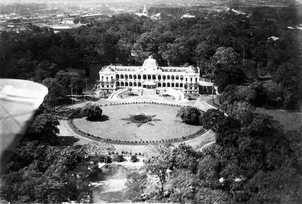 Dinh Norodom Sài Gòn 1930 sau này là Dinh Độc Lập