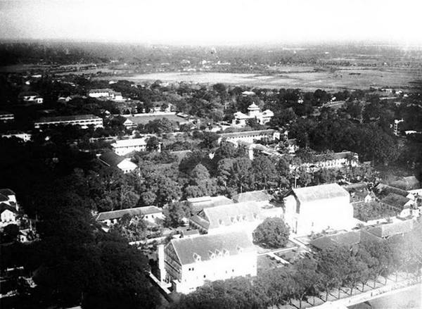 Khu nhà Dòng thánh Enfance Sài Gòn 1930