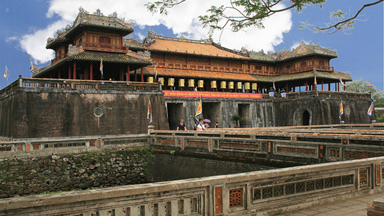 Đến Huế tham dự “Di sản Huế – Tuần lễ của du khách”