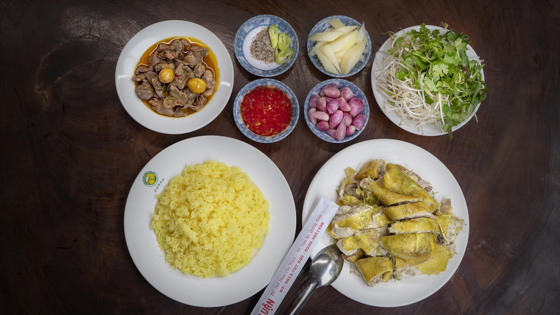 Hương vị cơm gà ba miền tại xứ Quảng Nam với cơm gà Tam Kỳ
