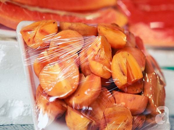 com-vong-hong-ngam-cap-doi-niu-mua-thu-muon-rat-tinh-cua-ha-noi-ivivu-12 com-vong-hong-ngam-cap-doi-niu-mua-thu-muon-rat-tinh-cua-ha-noi-ivivu-12