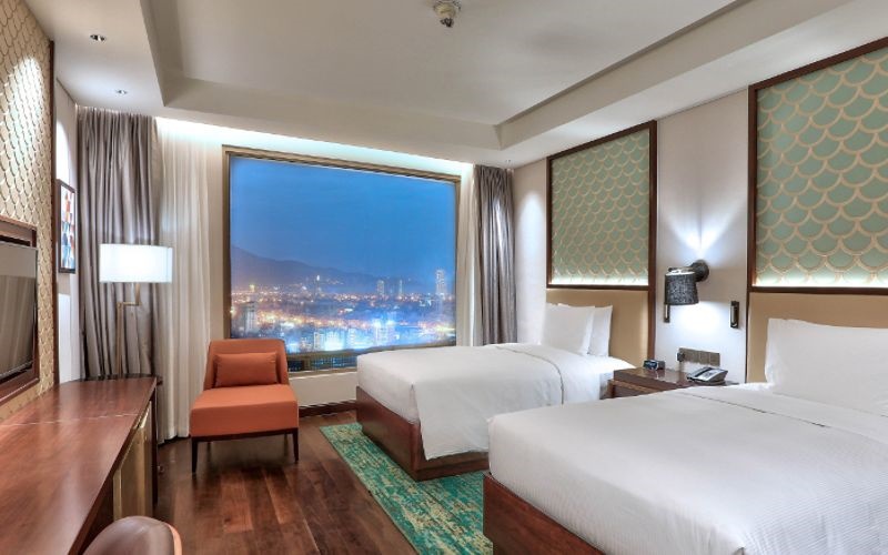 Các phòng có lựa chọn giường đôi và giường đơn tại khách sạn Hilton Đà Nẵng