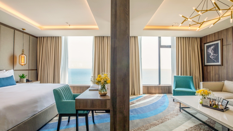 combo-3n2d-o-minh-toan-ocean-hotel-da-nang-ve-may-bay-khu-hoi-an-sang-gia-chi-2099000-dong-khach-ivivu-2
