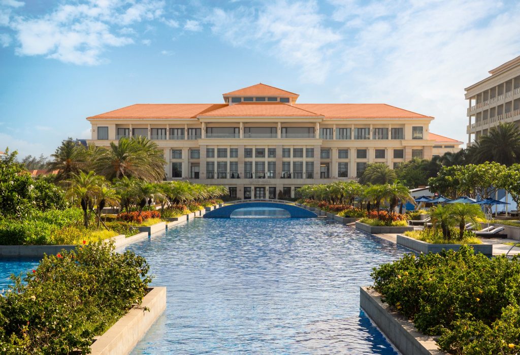 Resort Sheraton Grand trong gói combo Đà Nẵng