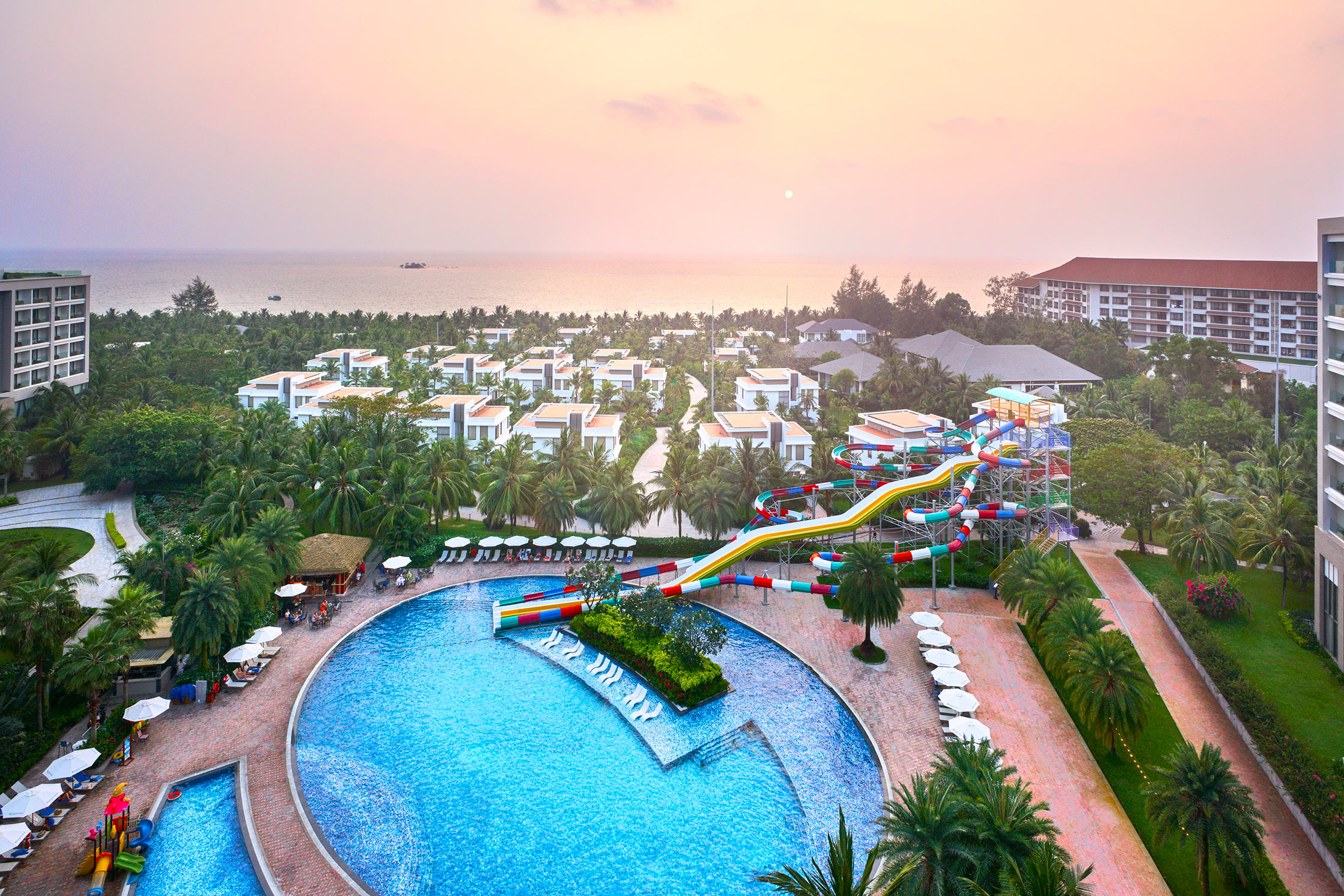 Trải nghiệm combo Phú Quốc tại Wyndham Grand
