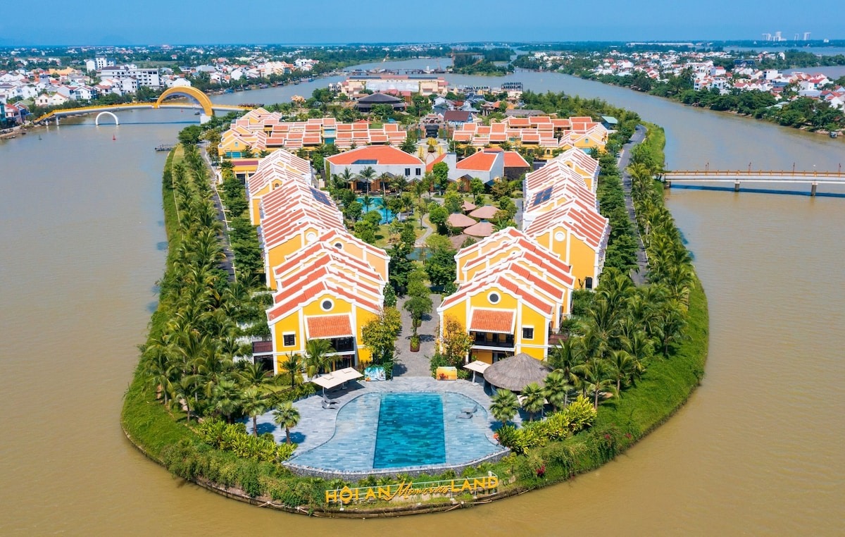 Resort trên đảo Ký ức Hội An combo Hội An
