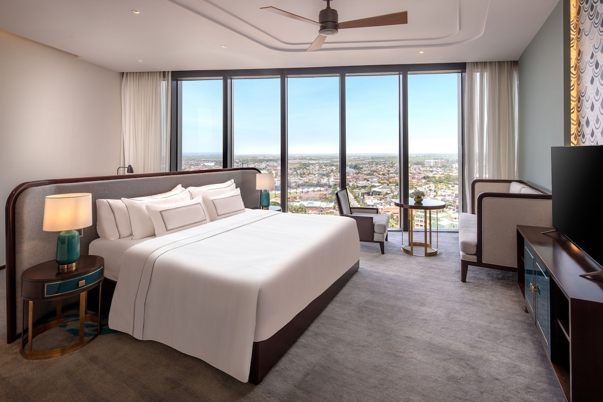 Phòng nghỉ Melia Vinpearl Huế Phòng ngủ sang trọng đẳng cấp tại Melia Vinpearl Huế