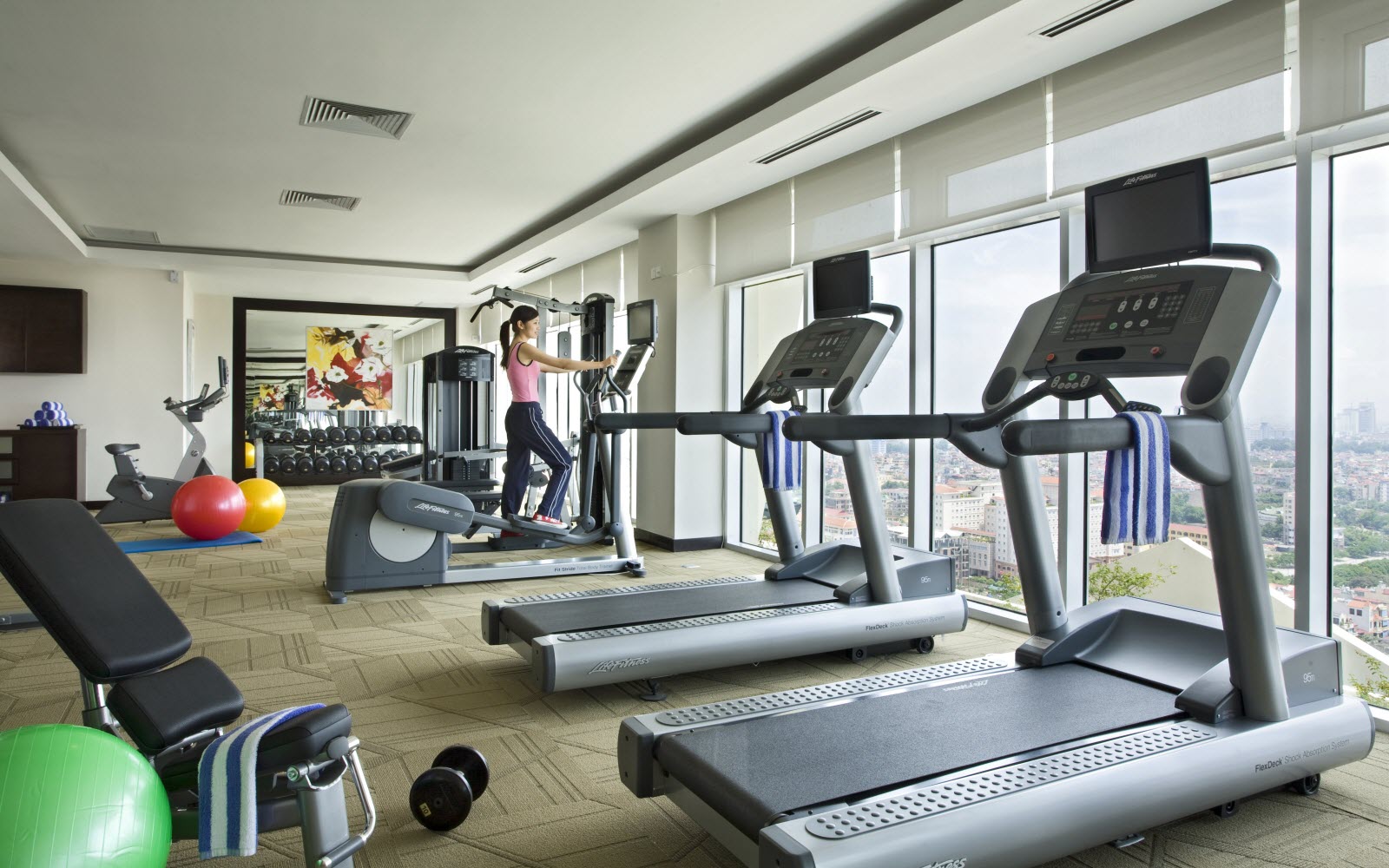 Phòng gym Somerset Hòa Bình