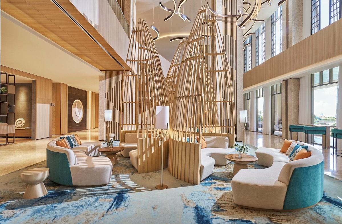 combo Hồ Tràm miễn phí xe đưa đón tại Holiday Inn