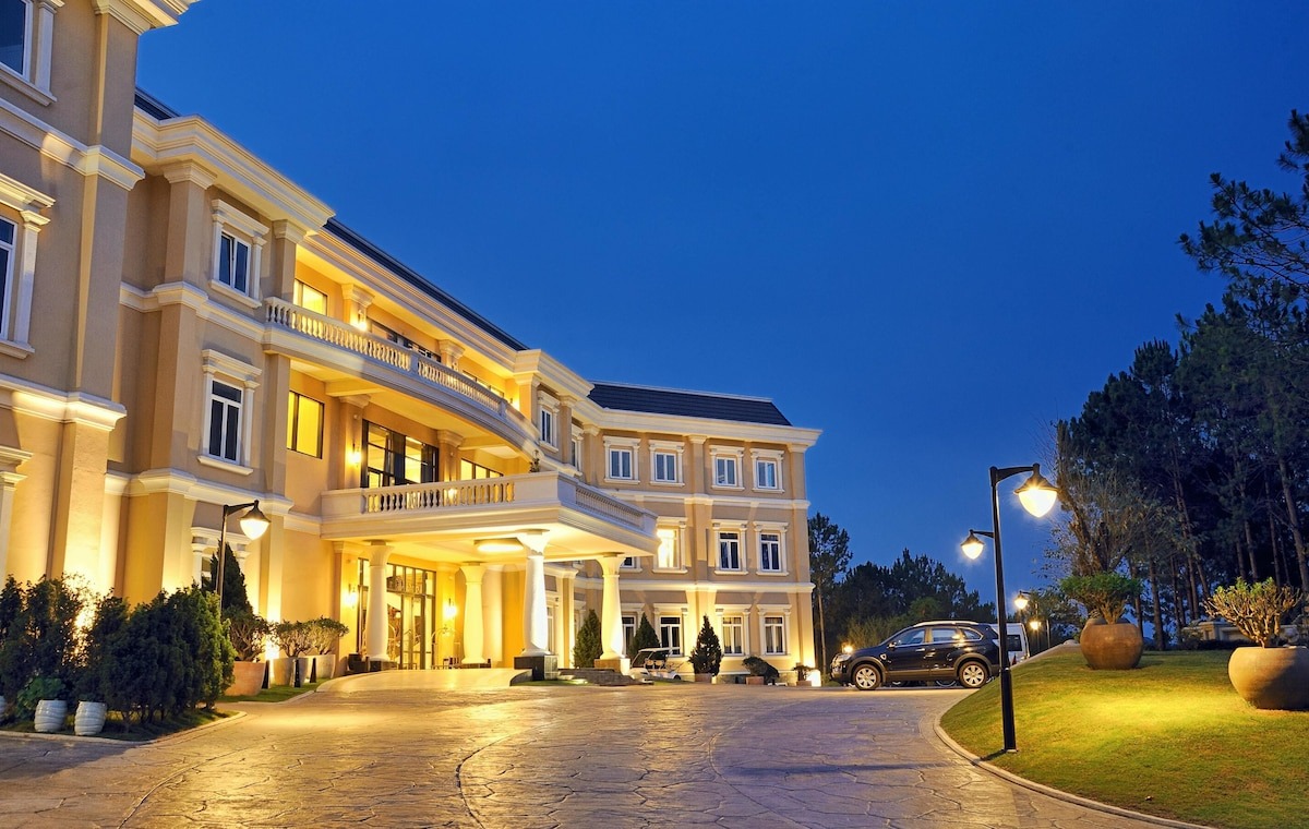 Top 3 khách sạn – resort Đà Lạt 5 sao giá chỉ từ 880.000 VND/đêm