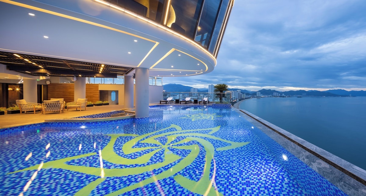 Top 6 combo khách sạn Nha Trang giá tốt có xe đưa đón/vé máy bay từ TP.HCM