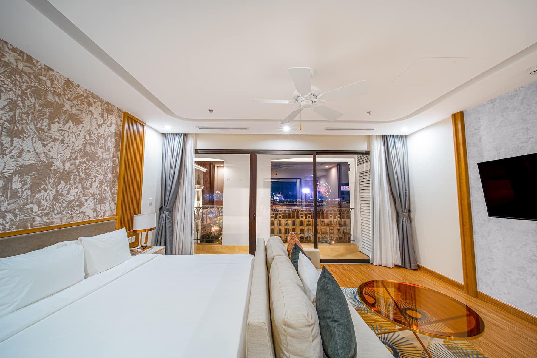 Combo Phú Quốc nhà hàng Wyndham Garden Combo Phú Quốc nhà hàng Wyndham Garden