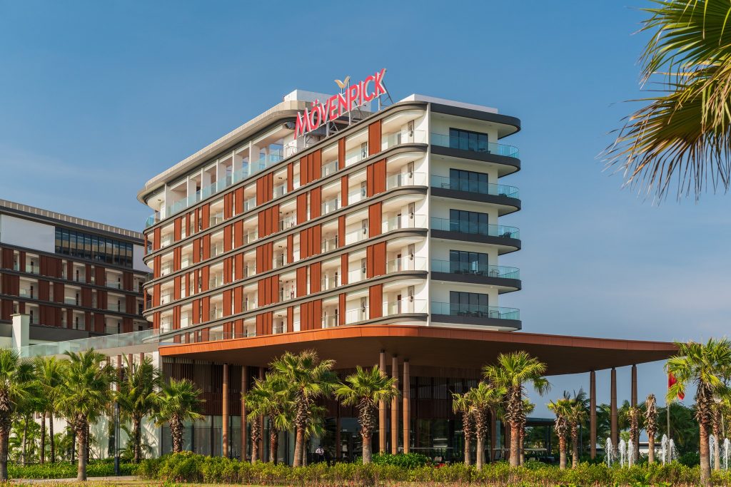 Combo Phú Quốc Movenpick Waverly