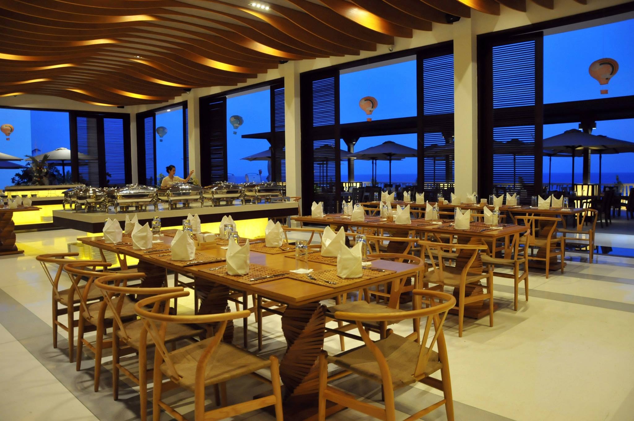 Không gian nhà hàng Vista tại combo resort Phan Thiết