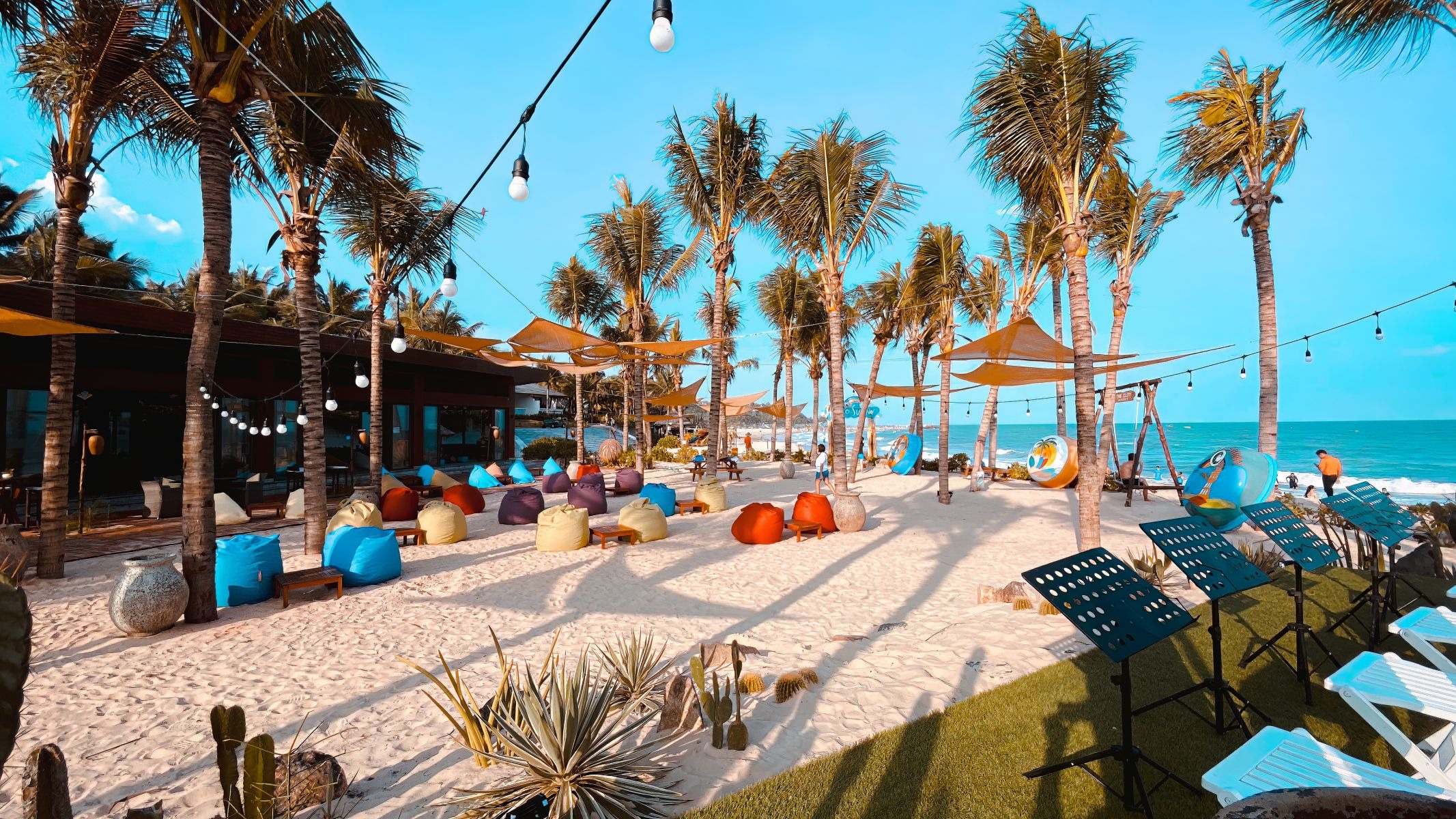 Beach Club tại The Cliff Resort & Residences Phan Thiết