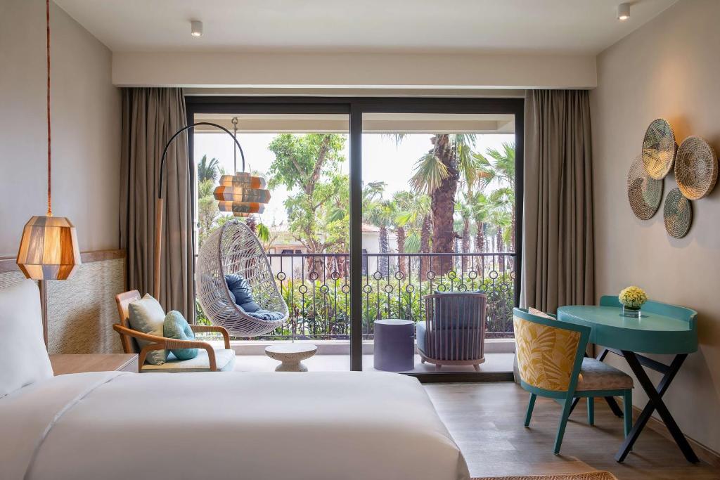 Phòng nghỉ thoáng đãng tại Radisson Phan Thiết