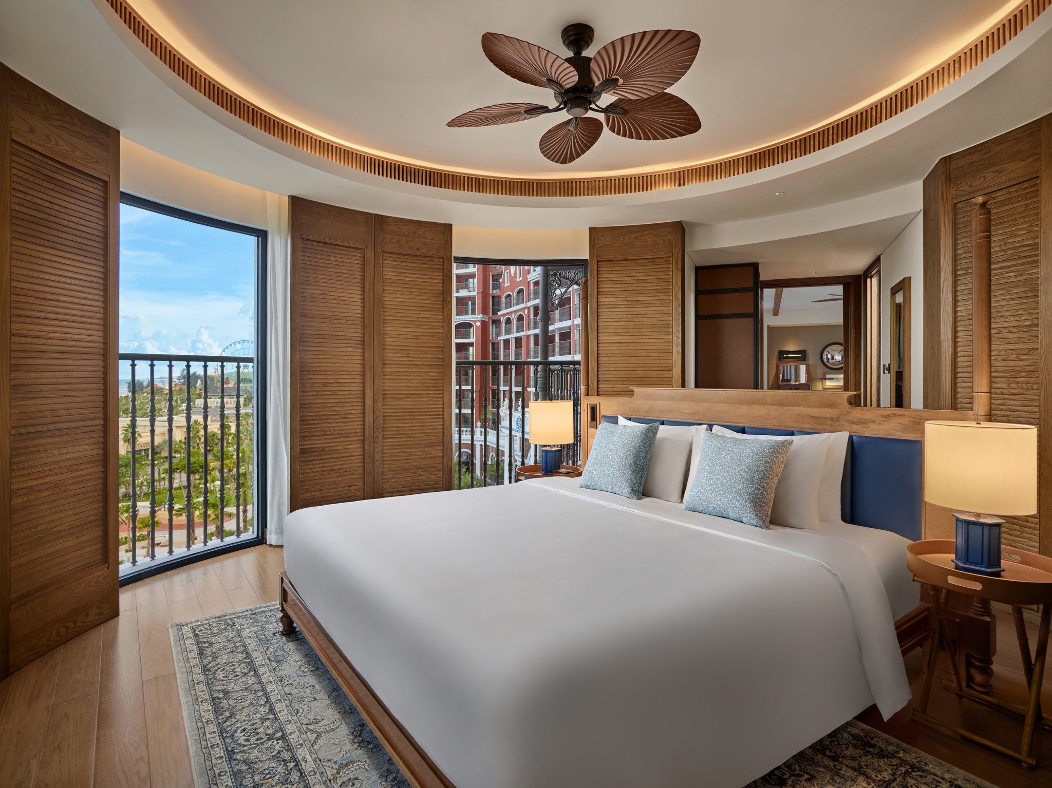 Phòng nghỉ sang trọng tại combo nghỉ dưỡng Phan Thiết Movenpick Phòng nghỉ sang trọng tại combo nghỉ dưỡng Phan Thiết Movenpick