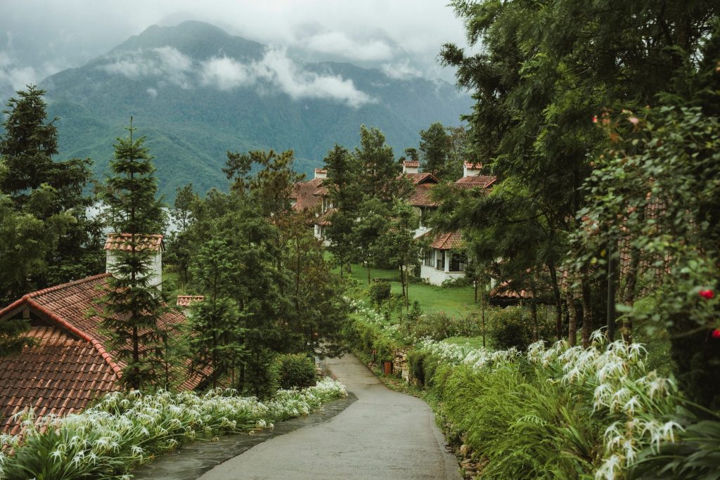 Nghỉ dưỡng giữa khung cảnh hùng vĩ tại Ville De Mont Mountain Resort Sapa