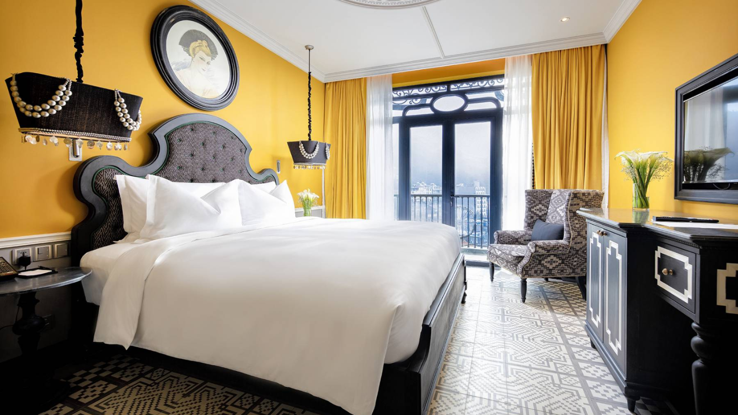 Phòng nghỉ sang trọng Hôtel de la Coupole nội thất Đông Dương