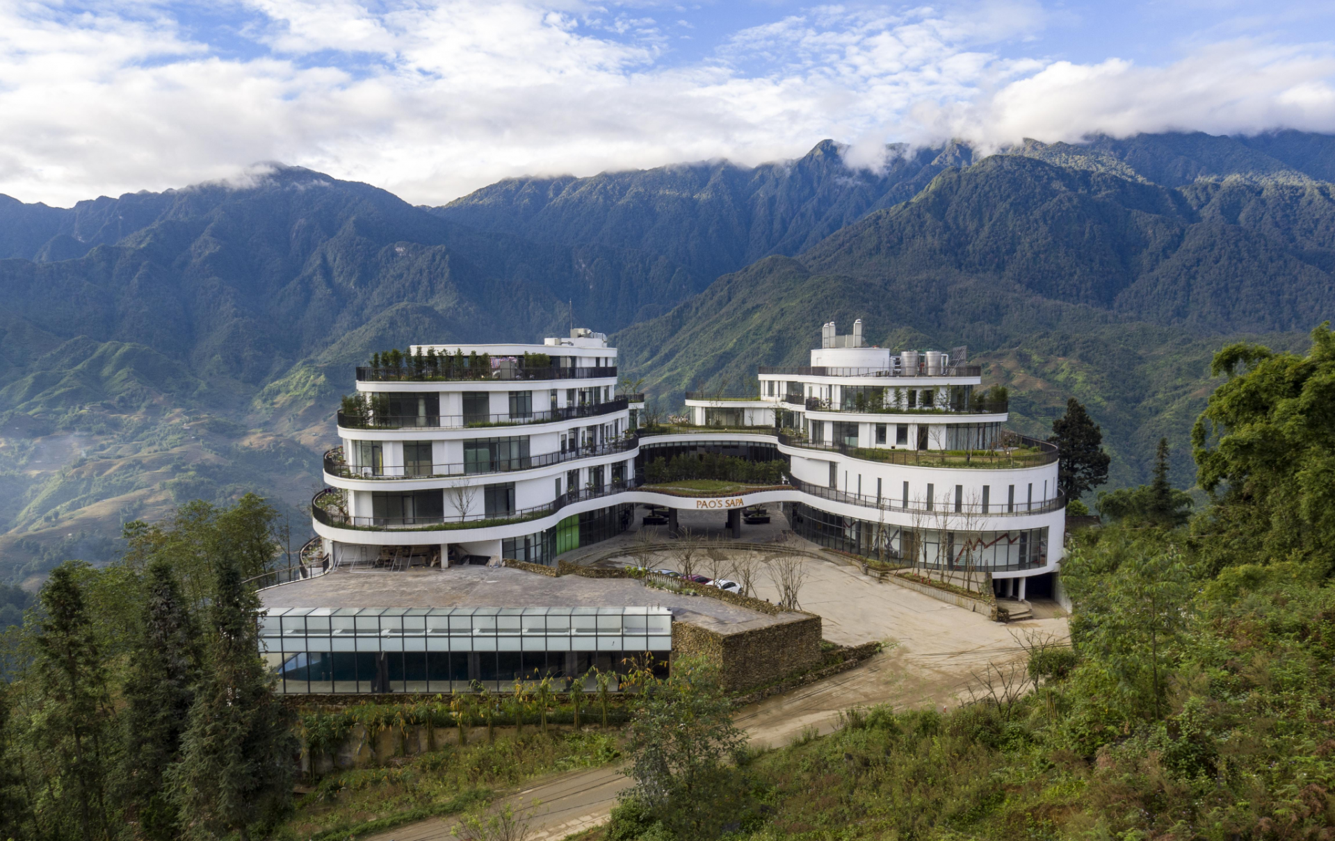 Pao’s Sapa Leisure view thung lũng Mường Hoa trong combo nghỉ dưỡng Sapa