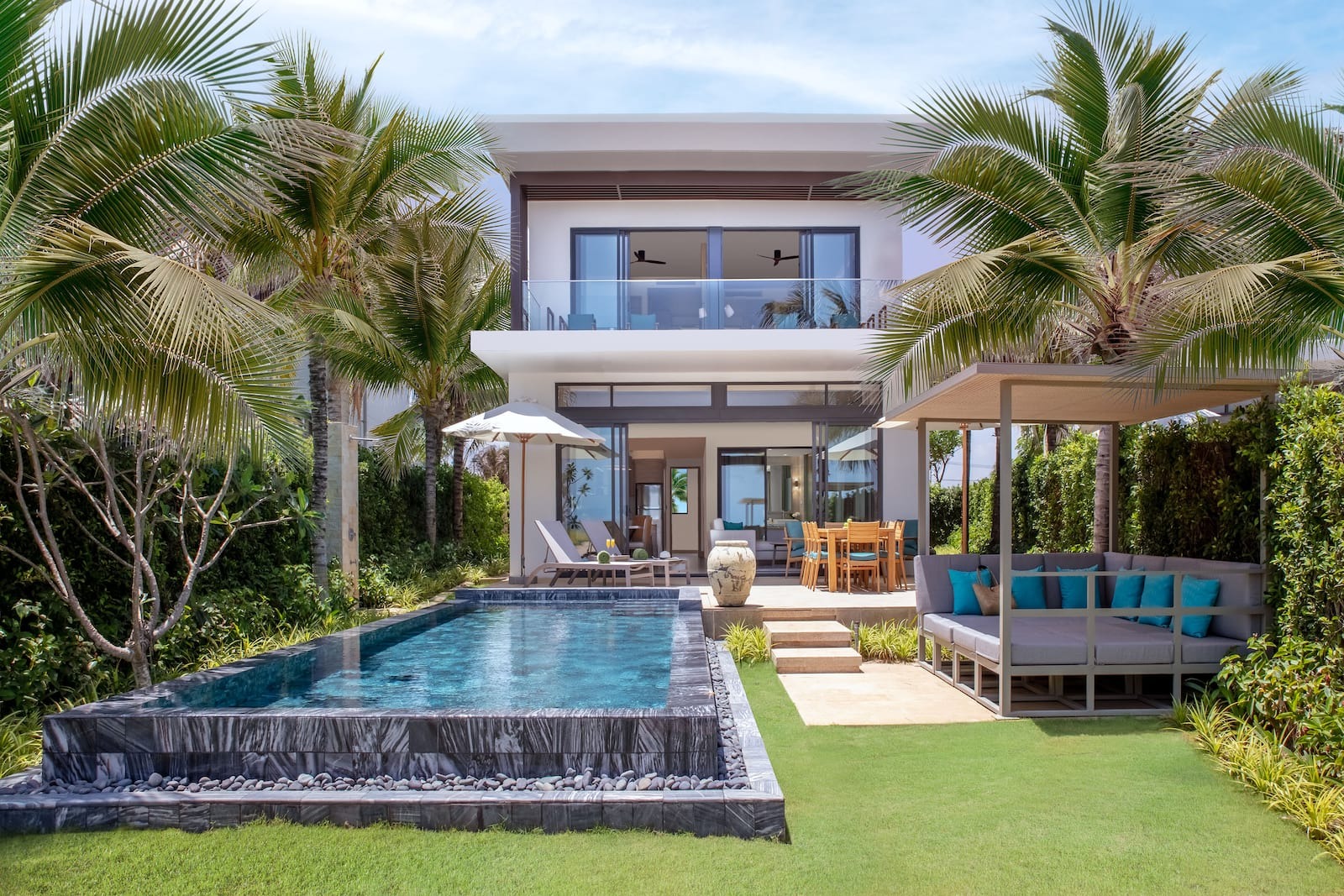 Biệt thự sát biển tại Melia Hồ Tràm