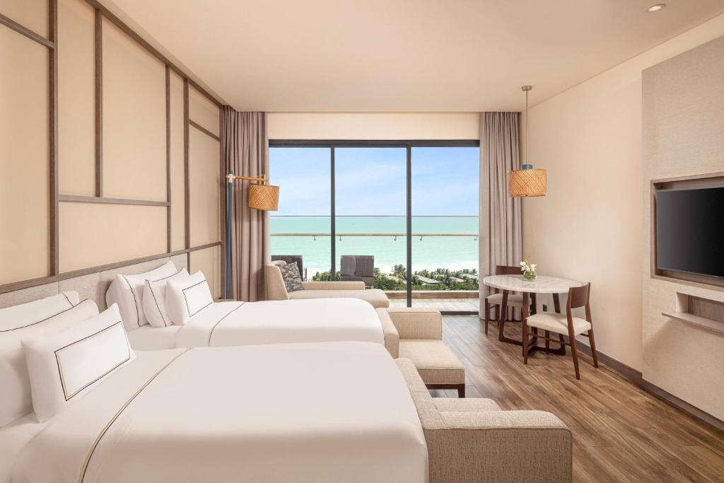 Nội thất phòng nghỉ sang trọng tại Melia Hồ Tràm