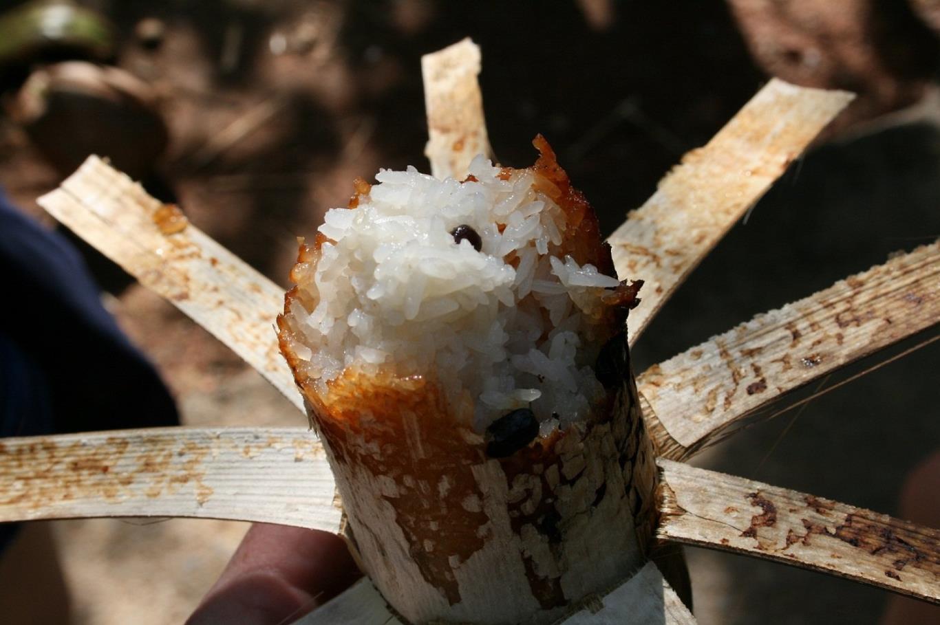 Cơm lam Campuchia