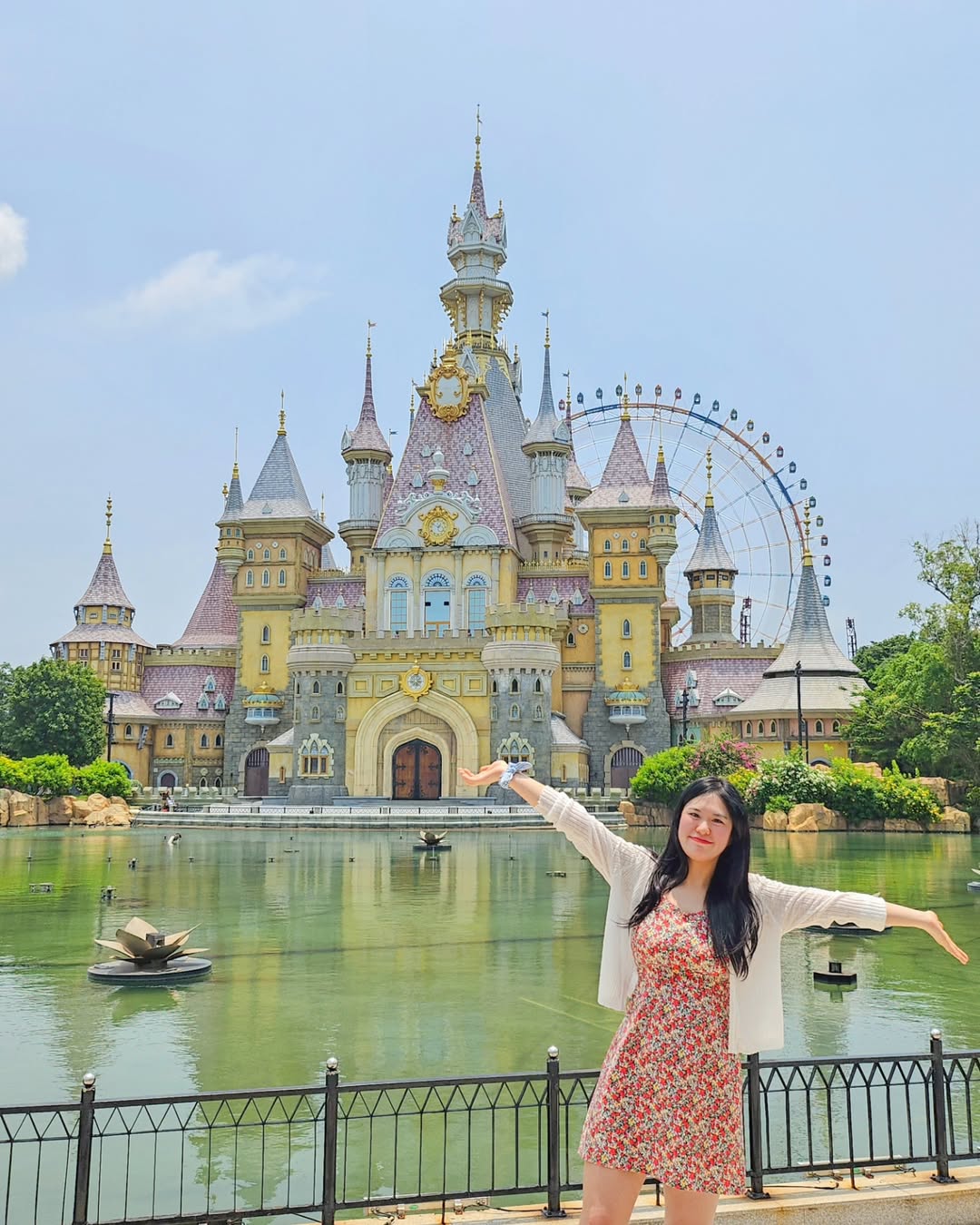 Lâu đài cổ tích tại công viên giải trí VinWonders Phú Quốc