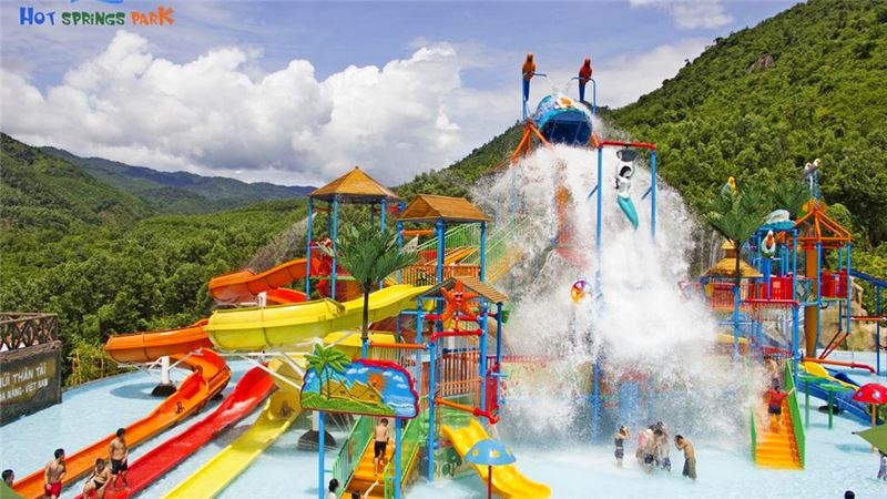 View toàn cảnh công viên khủng long Đà Nẵng