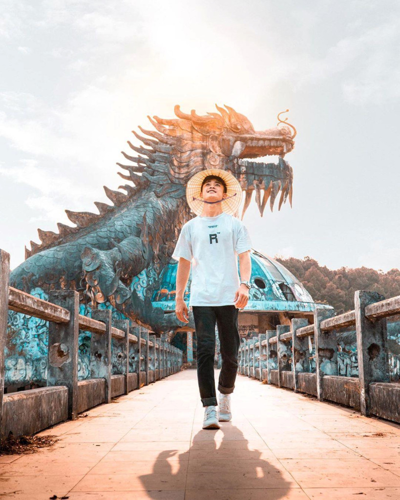 Hoang tàn rêu phong tại Hồ Thủy Tiên