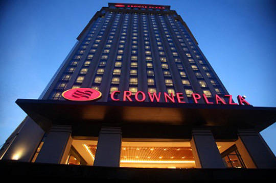 Toàn cảnh khách sạn hạng sang Crowne Plaza West Hanoi Khách sạn hạng sang Crowne Plaza West Hanoi hiện đại đẳng cấp