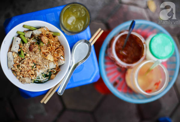 Bát bánh đa cua Hàm Long Bát bánh đa cua Hàm Long