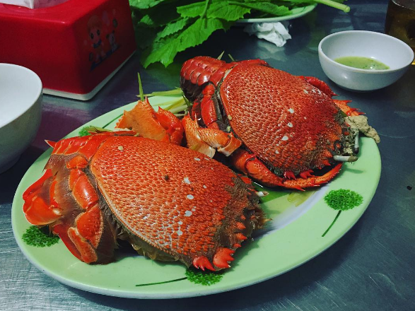 Cua huỳnh đế đặc sản đảo Phú Quý