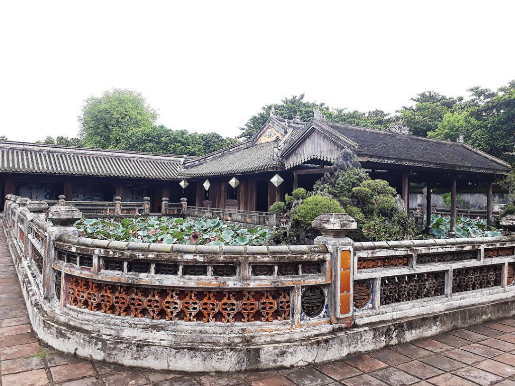 Vẻ đẹp lãng mạn của Tạ Trường Du