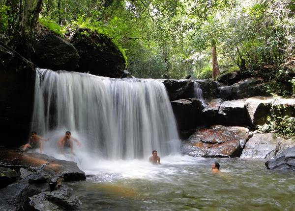 Cung đường Phú Quốc qua suối Tranh