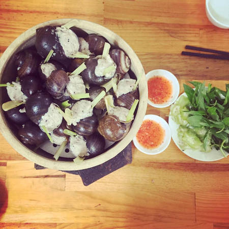 Ốc nhồi thịt.