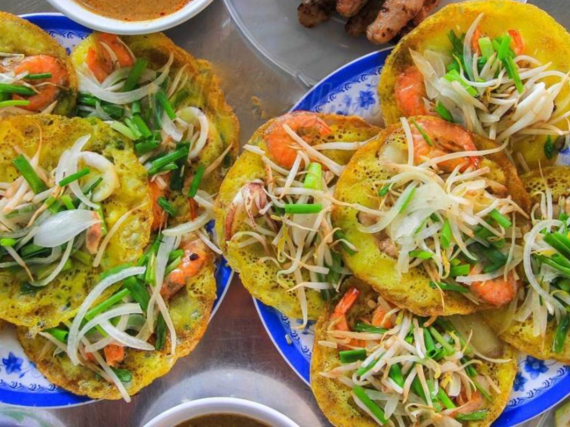 Bánh xèo mực đặc sản Nha Trang