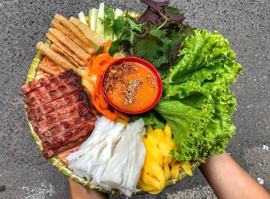 Nem nướng đặc sản Nha Trang Nem nướng đặc sản Nha Trang