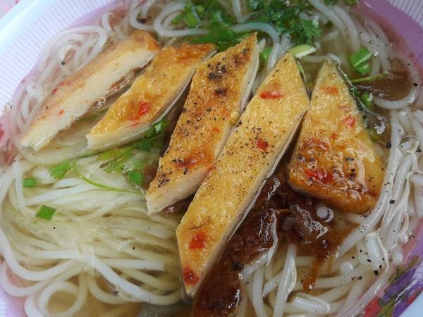 Bánh canh chả cá đặc sản Phan Rang