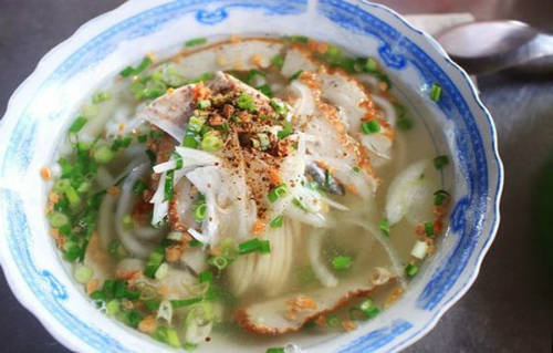 Bánh canh cá thu đặc sản Phú Quốc Bánh canh cá thu đặc sản Phú Quốc