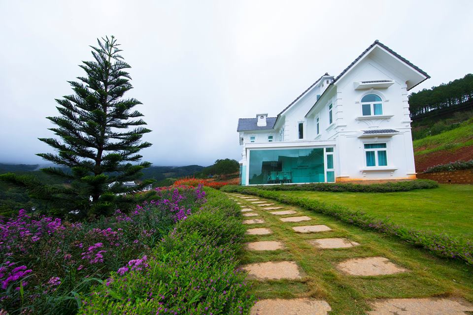 View hồ Tuyền Lâm từ Dalat Wonder resort