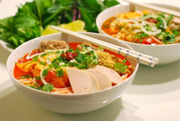 Bún riêu tại quán bún ngon Đà Nẵng