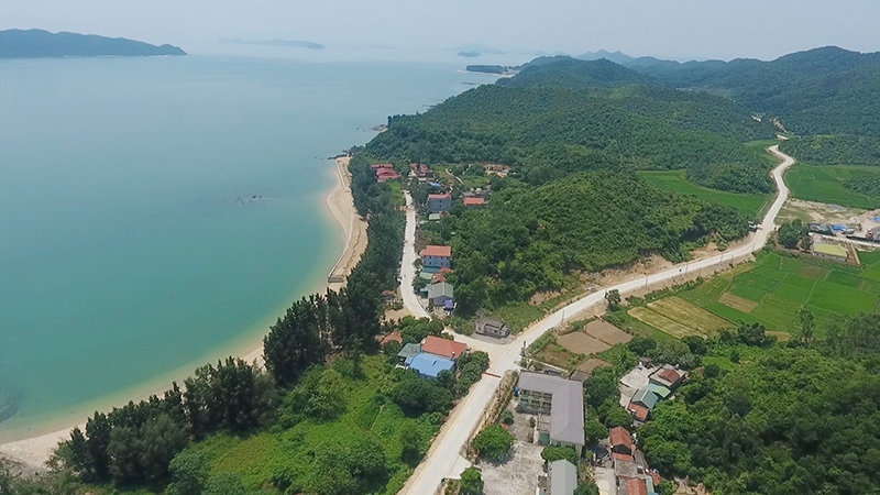 Đảo Cái Chiên nhìn từ trên cao