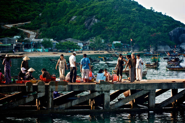 Chợ sớm trên đảo Cù Lao Chàm