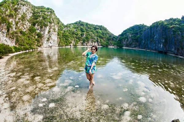 Đảo Mắt Rồng hoang sơ - Đảo đẹp Quảng Ninh