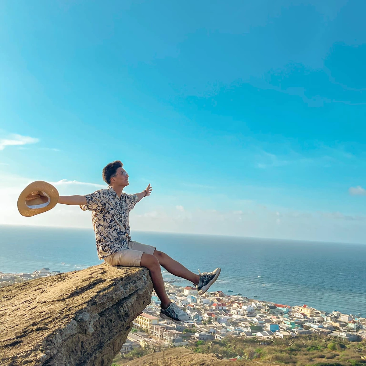 Bến tàu đi đảo Phú Quý từ Phan Thiết Bến tàu đi đảo Phú Quý từ Phan Thiết