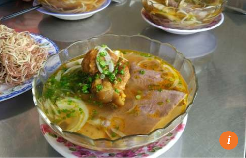 Quán ăn ngon Sài Gòn - Bún bò Chú Há tại 300 Võ Văn Tần, quận 3