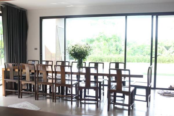 Phòng ngủ ngập tràn ánh sáng tự nhiên