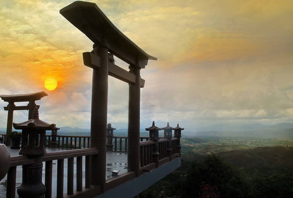 Không gian yên tĩnh tại chùa Linh Quy Pháp Ấn