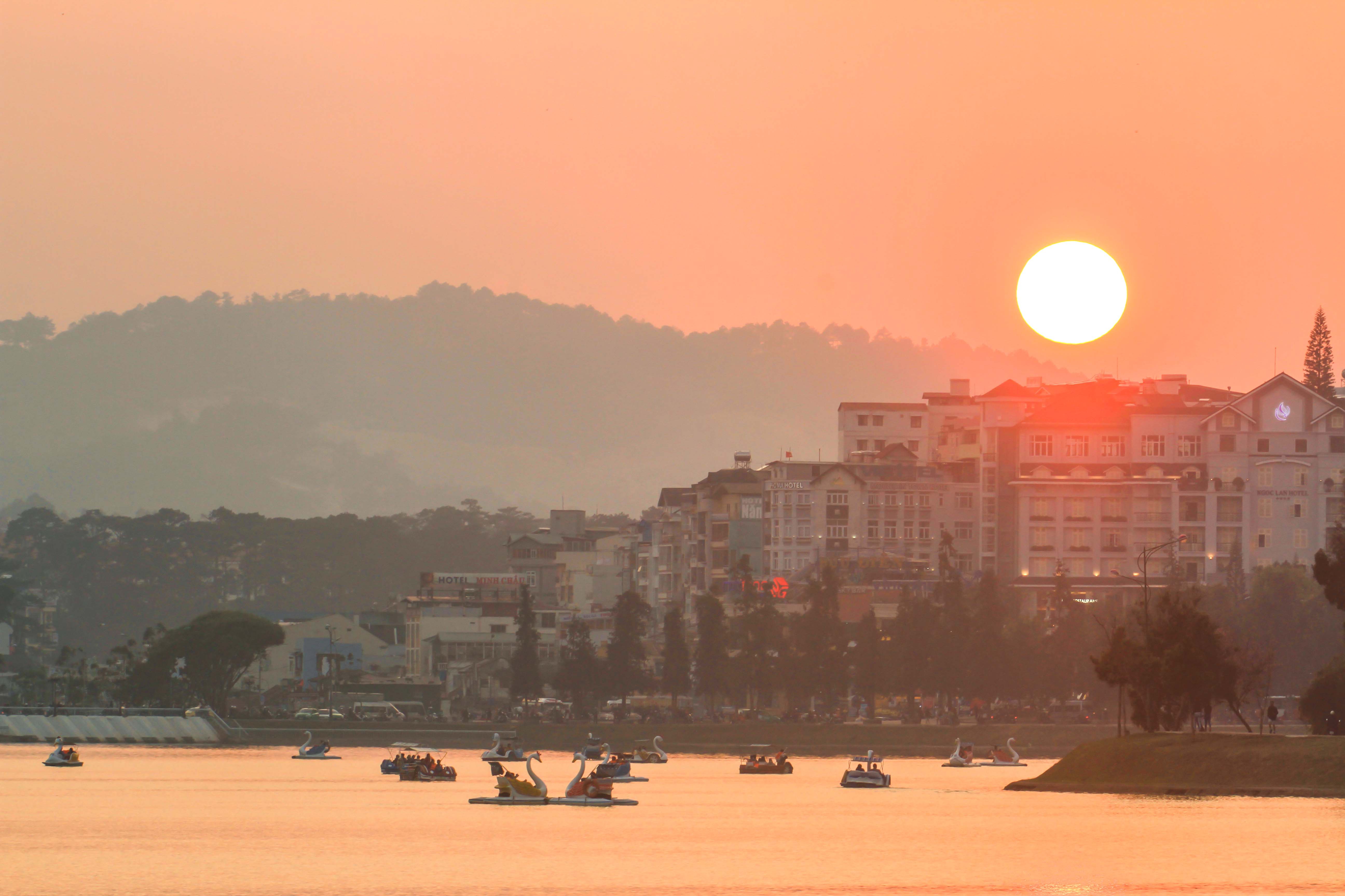 day-tu-3h-sang-san-bien-may-phu-kin-da-lat-ivivu-12 day-tu-3h-sang-san-bien-may-phu-kin-da-lat-ivivu-12